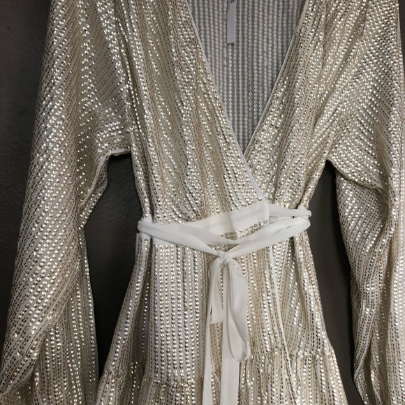 BNWT ASOS Gold Wrap dress, small! - Picture 3 of 8